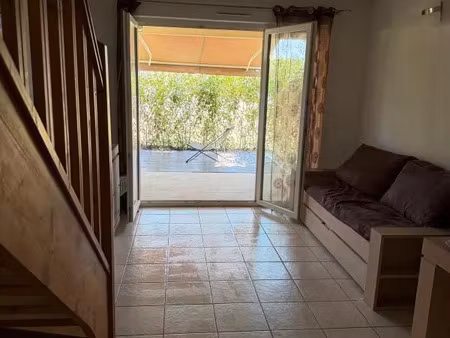 location maison 2 pièces 32 m² à signes (83870)