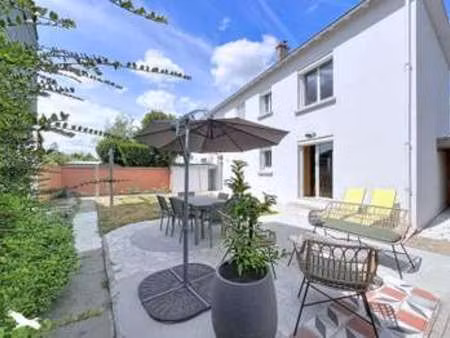 vente maison à nantes (44000) : à vendre / 135m² nantes