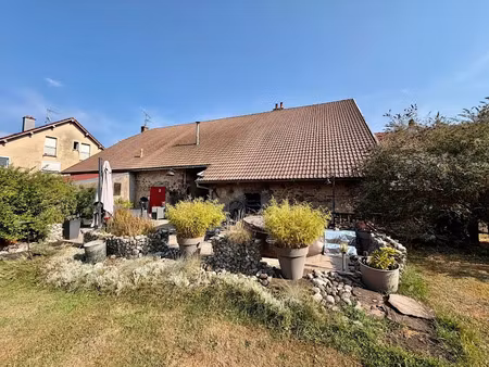 vente maison 4 pièces 123 m² à roye (70200)  170 000 €