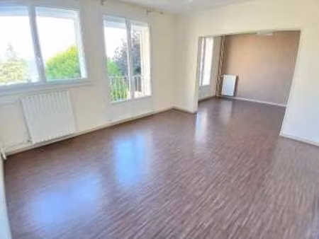location appartement 3 pièces à laval (53000) : à louer 3 pièces / 68m² laval