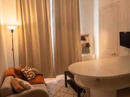 location appartement t1 meublé à grenoble (38000) : à louer t1 meublé / 18m² grenoble