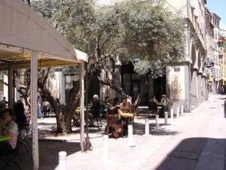 location appartement t1 meublé à toulon (83000) : à louer t1 meublé / 19m² toulon