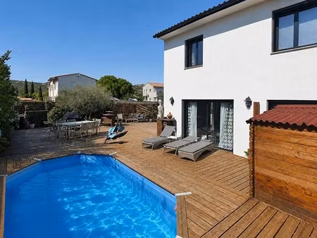 maison 100 m² - piscine - quartier calme