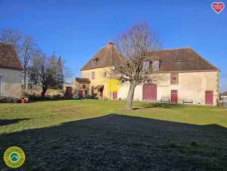 vente locaux professionnels 5 pièces 450 m² à châteaumeillant (18370)  420 000 €