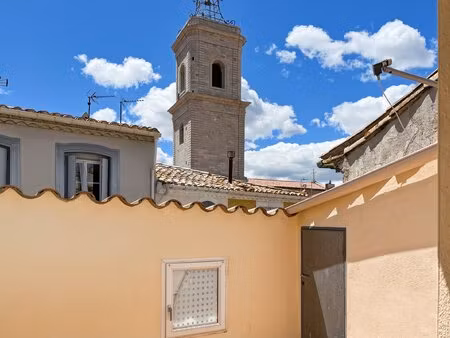 grande maison de ville avec terrasse et appartement indépendant