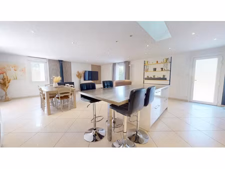 vente maison 6 pièces 141 m² à sévérac-l'eglise (12310)  295 000 €
