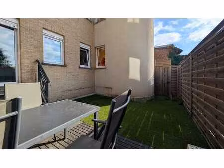 appartement rdc 2 chambres + 2 jardins + garage