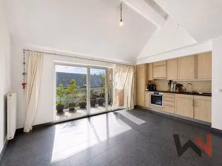 appartement peb c avec parking intérieur