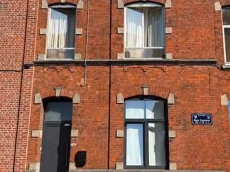 maison de rangée  5 chambres et jardin