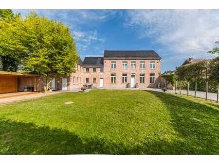 spacieuse et agréable villa bien située