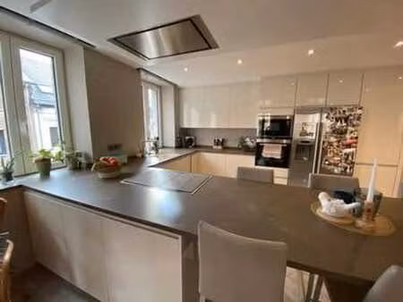 bel appartement 1 ch  avec vue sur hyper centre d'aubel