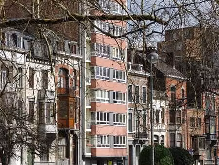 appartement 2 ch  liège rue du parc  epc b