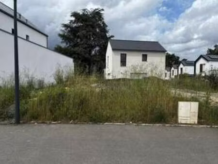 vente terrain à mûrs-erigné (49610) : à vendre / 330m² mûrs-erigné