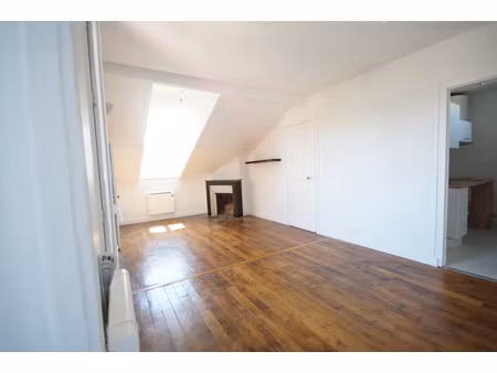 appartement la garenne colombes - 2 pièces - 34.47 m2