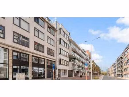 appartement à rénover à vendre à knokke!