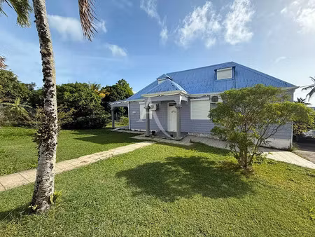vente maison 9 pièces 185 m² à saint claude (97120)  420 000 €