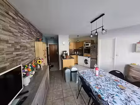 location appartement 2 pièces 36 m² à provins (77160)  760 €
