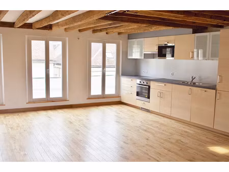 location appartement 3 pièces 80 m² à provins (77160)  795 €