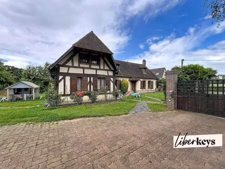 maison normande de caractère sur 1818 m² de terrain - 4 chambres - garage