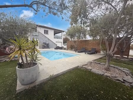 villa t6 - piscine - jacuzzi - garage - aperçu mer
