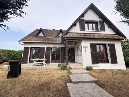 pavillon individuel t6 de 128 m²secteur etion sur sous-sol comp