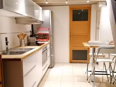 location appartement 1 pièce 35 m² à champagne-au-mont-d’or (69410)