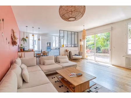 vente maison 5 pièces 162 m² à bordeaux (33000)  749 484 €