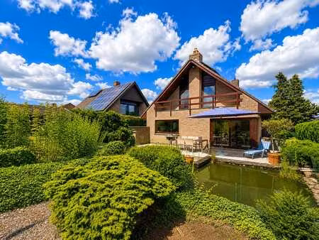 maison familiale avec 3 chambres à vendre à evergem