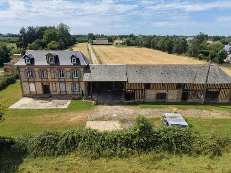 ensemble de caractère avec 3 7 hectares de terrain