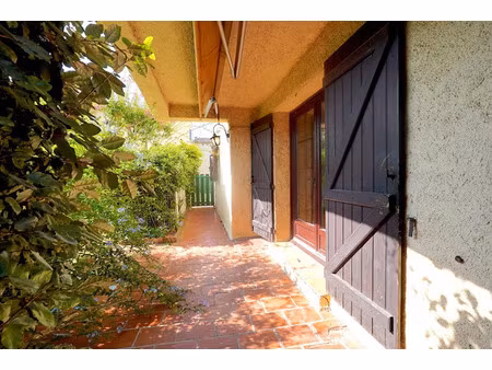vente appartement 3 pièces 75 m² à le muy (83490)  185 000 €