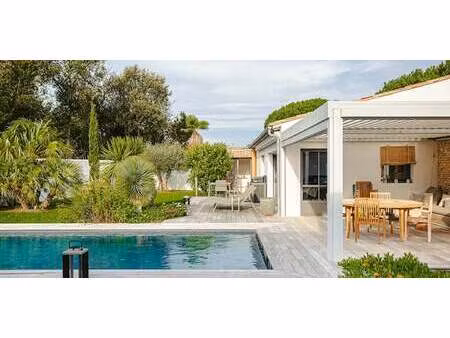 maison avec piscine et terrasse la flotte (17)
