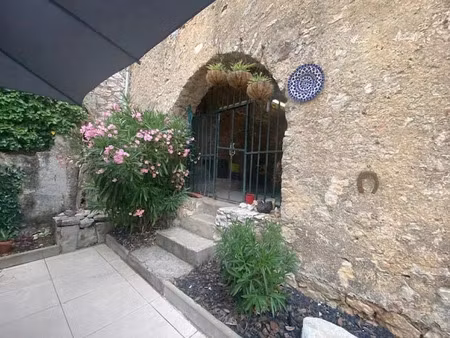 vente maison 4 pièces 135 m² ampus (83111)