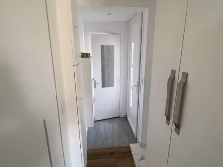studio / 17m² / champigny (rer a)