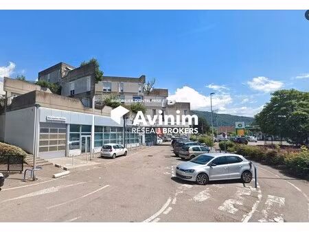 vente commerce saint martin d heres 38400 822m²