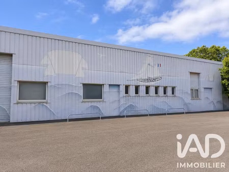 vente commerce 2400 m² les mureaux (78130)