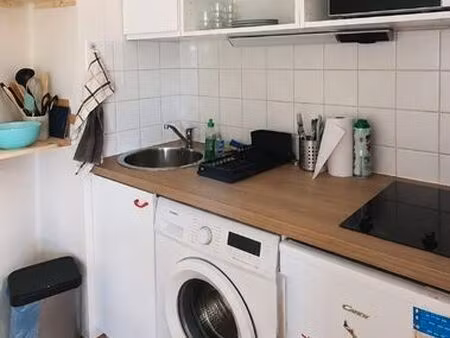 particulier loue studio meublé