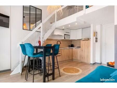location t2 duplex meublé sept à mai