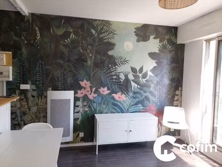 studio meublé entièrement rénové à pau proche facs avec par