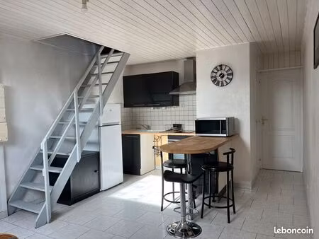 appartement t2 bis meublé st clément de la place