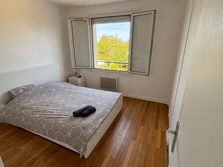à louer – superbe t2 meublé en excellent état – 820 /mois