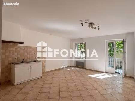 appartement 2 pièces 51 m²