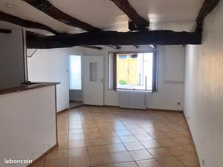 maison de village t 3