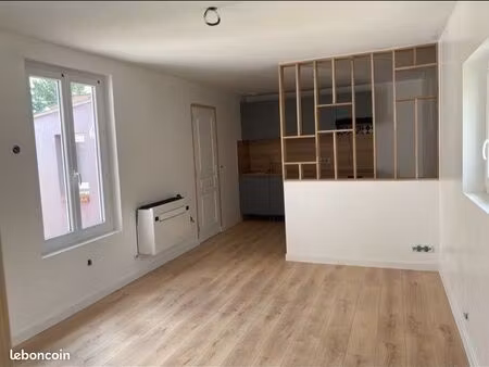 maisonnette fond de cour