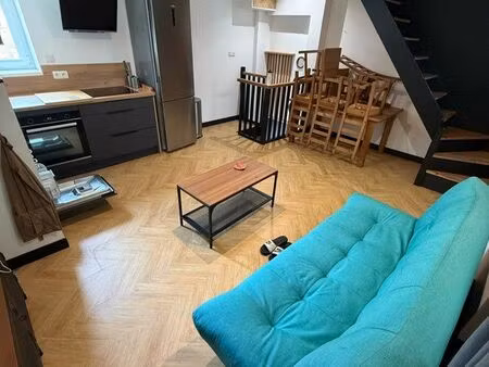 maison de ville t2 bis