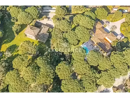 vente villa 11 pièces 560 m² à saint-tropez (83990)  11 800 000 €