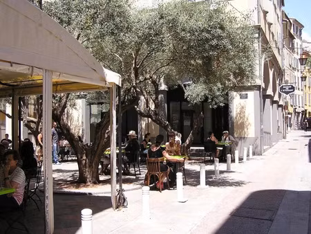 location appartement 1 pièce 19 m² à toulon (83000)