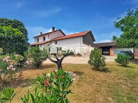 vente maison 5 pièces 170 m² lizac (82200)