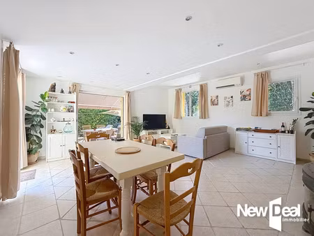 vente maison 4 pièces 110 m² montauroux (83440)