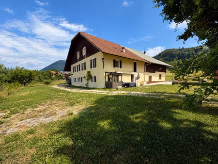 maison de luxe à vendre à saint-jean-de-tholome