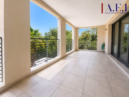 vente appartement 4 pièces 126.69 m² à sanary-sur-mer (83110)  670 000 €